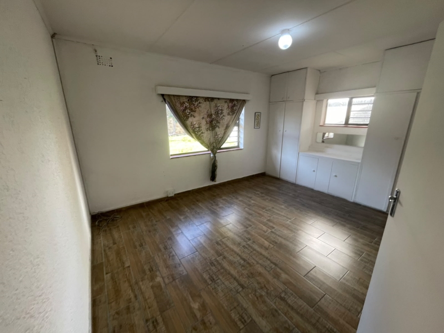 To Let 3 Bedroom Property for Rent in Pinelands Western Cape